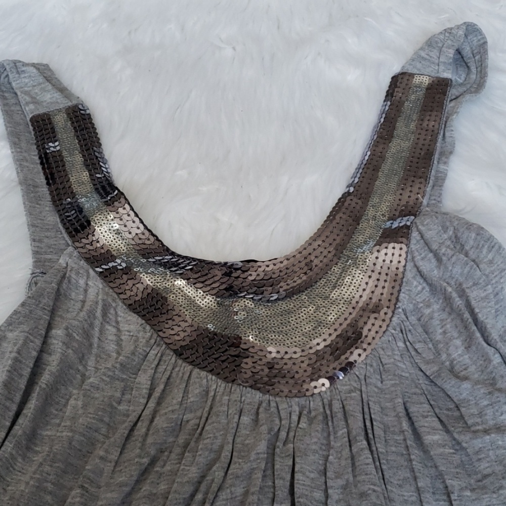 Sequin top - Picture 2 of 4